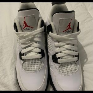 Jordan cement 4’s, size 6 in women